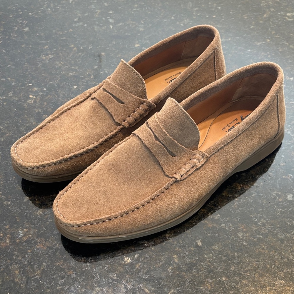 Elegant Brown Suede Loafers for Men
